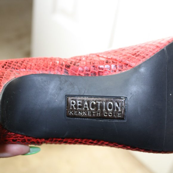 Reaction Kenneth Cole Kick Bit Women's Red Boots Size 8 - Picture 8 of 8